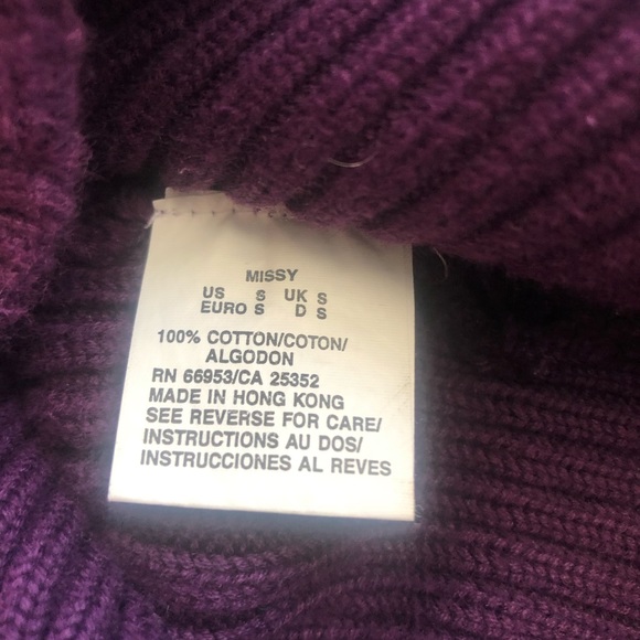 SOLD! Color Block Cropped Sweater - Picture 3 of 3